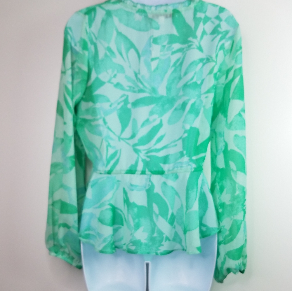 Olivaceous Medium Green Floral Print Blouse - Picture 13 of 13